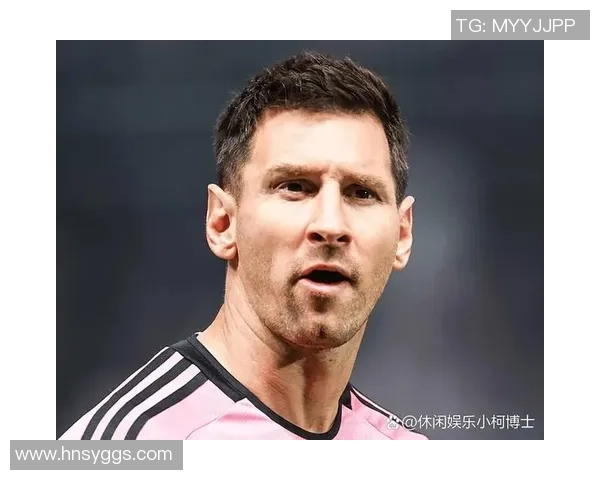 我最喜欢的足球球星是谁他在场上展现了怎样的风采与魅力